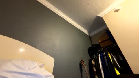 mickymu online show from March 2025 01:05:01 AM