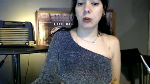 mickystrumia online show from July 2026 07:56:01 PM
