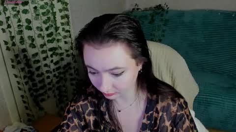 Snapshot of mickywood chatting on June 2026 06:19:01 PM Micky online show from June 2026 06:19:01 PM