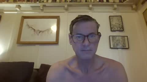 Snapshot of microsoftaussie chatting on December 2024 04:13:01 AM Stuart online show from December 2024 04:13:01 AM