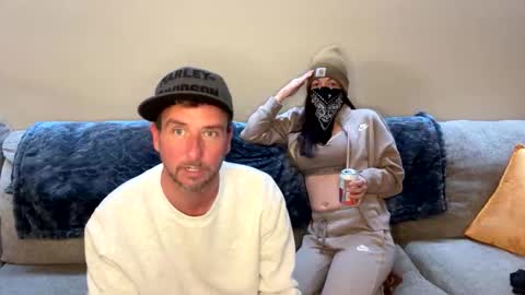 Adventures of MnM4ever online show from November 2025 04:22:02 AM