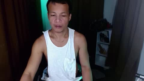 Snapshot of midnight_cum021725 chatting on September 2025 09:20:01 AM Dave online show from September 2025 09:20:01 AM