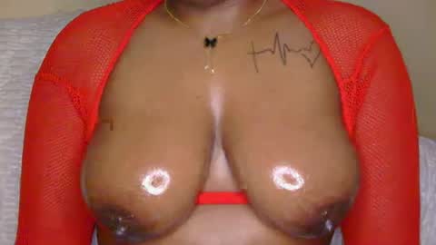 Snapshot of midnight_goddess chatting on November 2025 12:38:02 AM Kelly online show from November 2025 12:38:02 AM