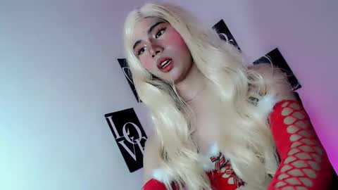 midnight_mystique18 online show from April 2026 12:05:02 PM