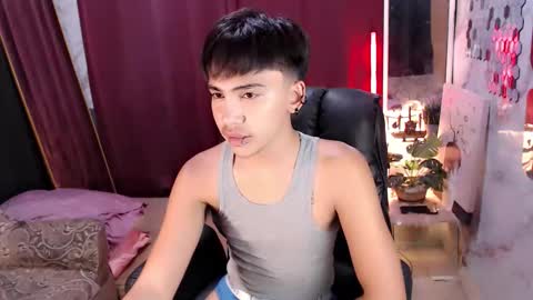 Kitty online show from December 2025 12:59:02 AM