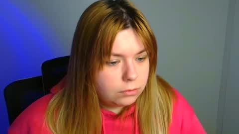 Snapshot of midnightmariana chatting on February 2026 07:02:01 AM Mariana online show from February 2026 07:02:01 AM