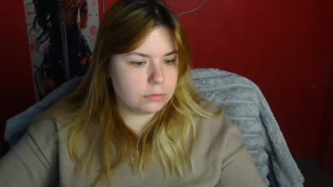 Snapshot of midnightmariana chatting on March 2026 06:18:02 AM Mariana online show from March 2026 06:18:02 AM