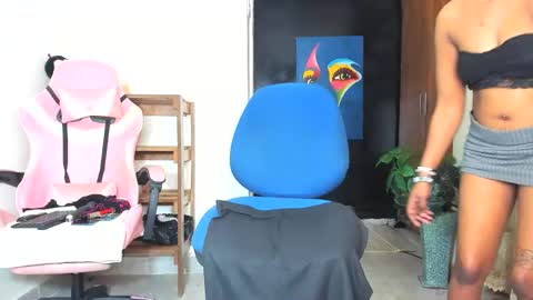 Snapshot of midnightrider00 chatting on November 2025 03:22:01 PM lydia follow me on ig at shortgirl 406 online show from November 2025 03:22:01 PM