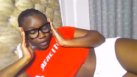 midnightsassy online show from January 2026 10:36:01 PM