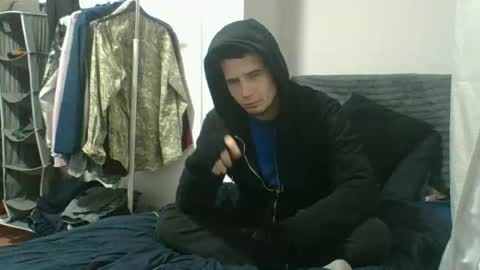Snapshot of midnightsattire chatting on May 2026 09:21:01 PM midnightsattire online show from May 2026 09:21:01 PM