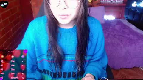 Snapshot of midoriquinn chatting on May 2026 04:04:02 PM Midori 7u7 online show from May 2026 04:04:02 PM