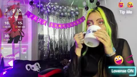 midory_ online show from November 2025 03:49:02 AM