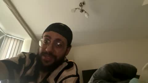 Snapshot of midoxx888 chatting on May 2026 06:18:01 AM midoxx888 online show from May 2026 06:18:01 AM