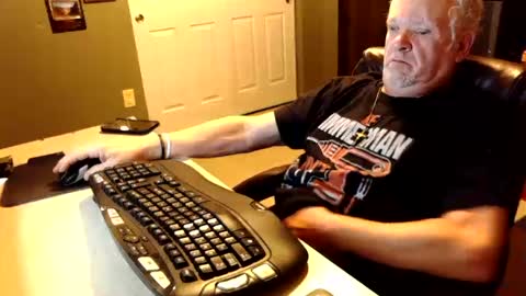 midwestdad09 online show from October 2025 08:47:01 AM