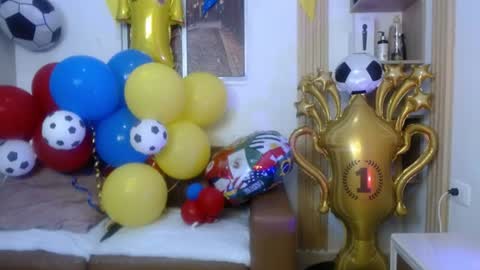 Snapshot of miel_alisha chatting on June 2026 12:29:02 PM miel online show from June 2026 12:29:02 PM