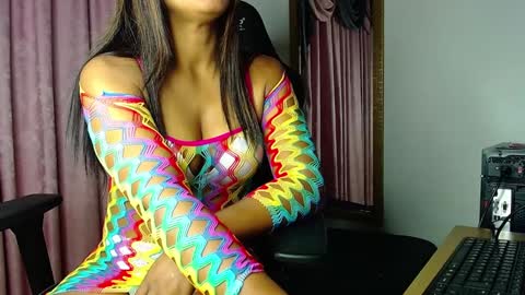 mielsquirt online show from January 2025 09:24:01 AM