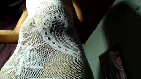 mielsquirt online show from September 2025 09:53:02 AM