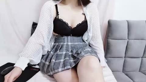 Mie online show from December 2025 01:25:01 AM