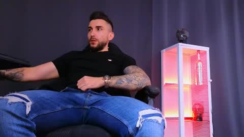 MightyAaron online show from February 2025 01:21:02 PM