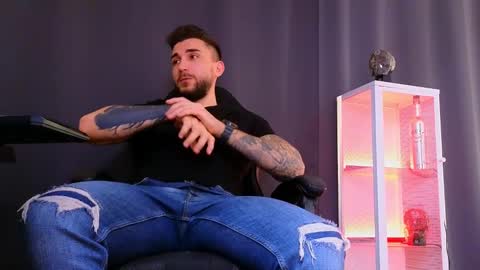 MightyAaron online show from March 2025 08:46:01 AM