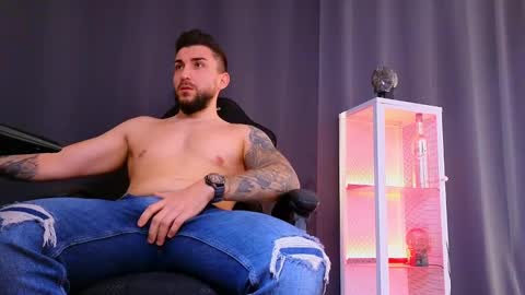 MightyAaron online show from March 2025 08:37:02 AM