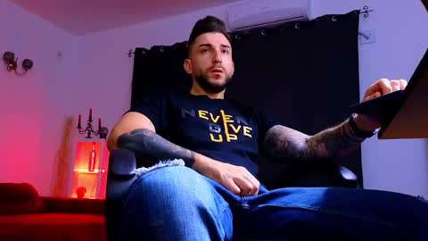 MightyAaron online show from September 2025 01:49:01 AM