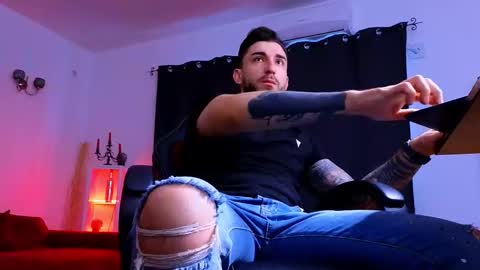 MightyAaron online show from January 2026 06:51:02 AM