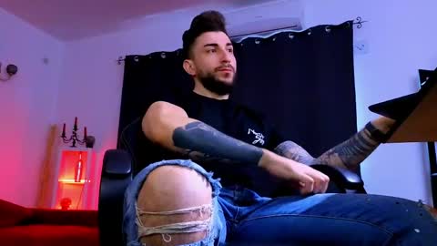 MightyAaron online show from March 2026 05:33:01 AM