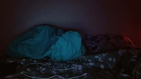 Miggy online show from March 2026 11:33:01 PM