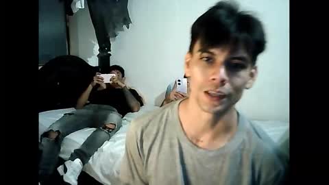 Snapshot of miguelsantos23 chatting on January 2026 05:45:02 AM MiguelSantos online show from January 2026 05:45:02 AM