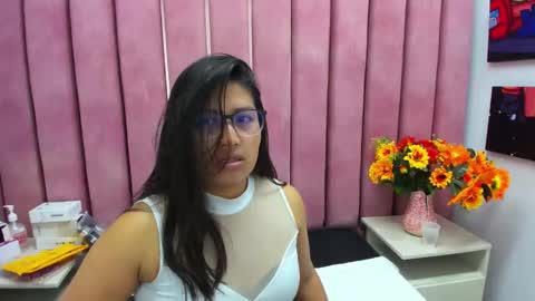 Snapshot of miha_smith chatting on November 2025 03:20:02 AM Miha online show from November 2025 03:20:02 AM