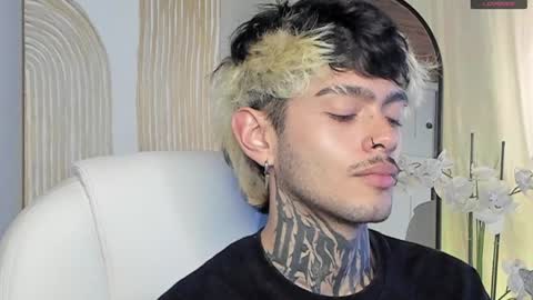 Snapshot of mihailleroy chatting on December 2024 10:13:01 PM MIHAIL LEROY finally independent model online show from December 2024 10:13:01 PM