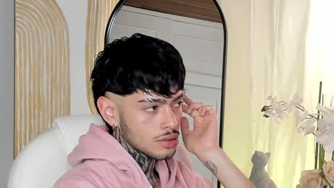 Snapshot of mihailleroy chatting on January 2025 12:23:01 AM MIHAIL LEROY finally independent model online show from January 2025 12:23:01 AM