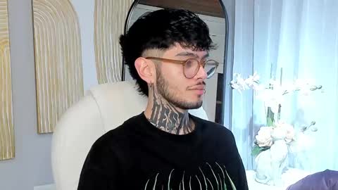 Snapshot of mihailleroy chatting on March 2025 10:54:01 PM MIHAIL LEROY finally independent model online show from March 2025 10:54:01 PM