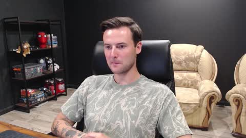 Misha Winchester online show from September 2025 06:41:02 PM