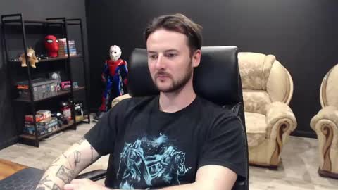 Misha Winchester online show from April 2026 06:22:01 PM