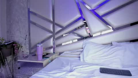 MIA 3 online show from February 2025 03:15:02 AM