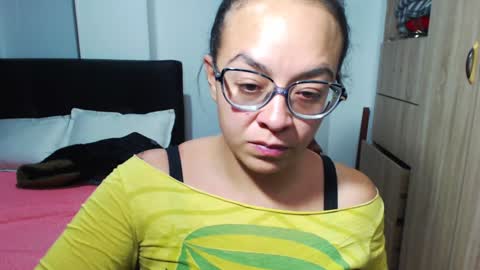 Snapshot of miia_big1boobs chatting on January 2025 01:16:02 AM  miia big1boobs online show from January 2025 01:16:02 AM