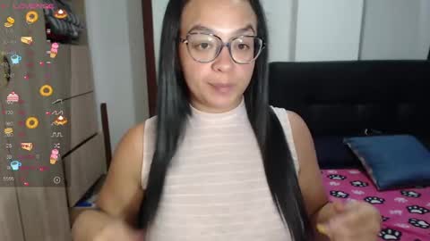 Snapshot of miia_big1boobs chatting on February 2025 11:00:02 PM  miia big1boobs online show from February 2025 11:00:02 PM