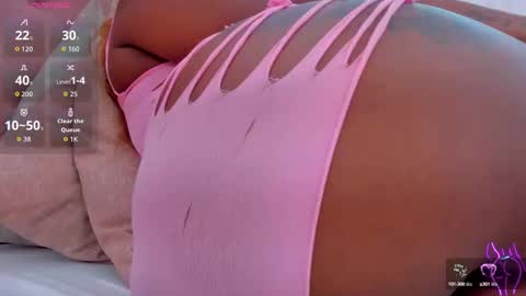 Miia Schwarz  online show from September 2025 12:58:02 AM