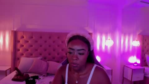 Snapshot of miia_schwarz chatting on June 2026 07:49:01 PM Miia Schwarz online show from June 2026 07:49:01 PM