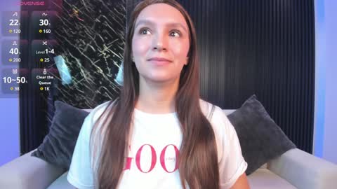 Miia 3 online show from January 2025 11:03:01 AM