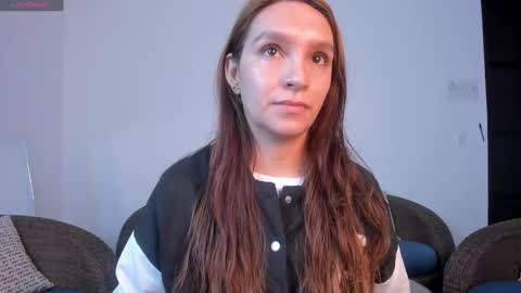 Miia 3 online show from February 2025 12:14:02 PM