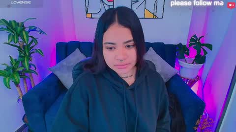 Snapshot of miiaa7_ chatting on April 2026 12:35:02 PM Ma is my name I invite you to check out my wish list for my birthday online show from April 2026 12:35:02 PM