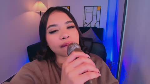 Snapshot of miiaa7_ chatting on April 2026 01:38:02 PM Ma is my name I invite you to check out my wish list for my birthday online show from April 2026 01:38:02 PM