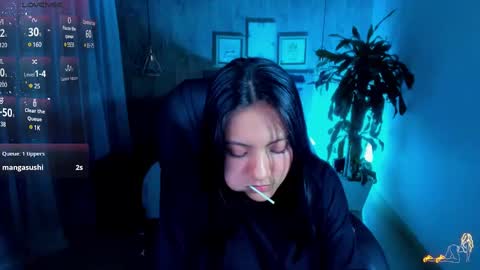 Snapshot of miichael_black chatting on January 2025 10:45:01 PM Michael Black online show from January 2025 10:45:01 PM