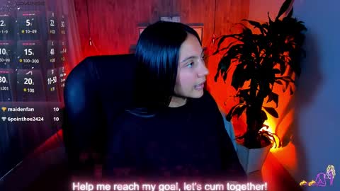 Snapshot of miichael_black chatting on February 2025 06:08:02 PM Michael Black online show from February 2025 06:08:02 PM