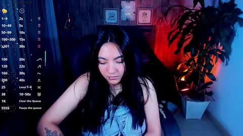 Snapshot of miichael_black chatting on November 2025 07:06:02 AM Michael Black online show from November 2025 07:06:02 AM