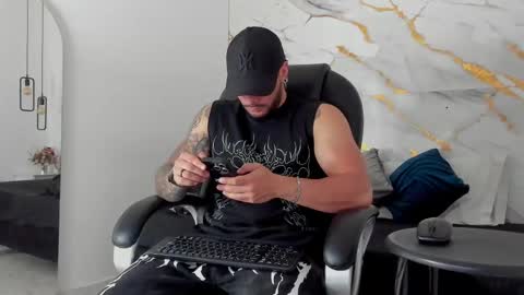 Snapshot of miike_stone1 chatting on September 2025 12:52:02 PM Daniel online show from September 2025 12:52:02 PM