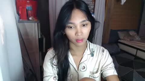 Snapshot of mika_cora chatting on May 2026 11:10:01 PM MIKA online show from May 2026 11:10:01 PM